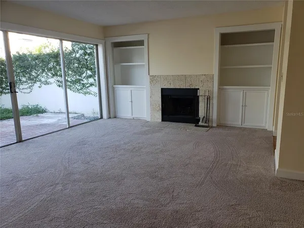 a view of empty room with front door