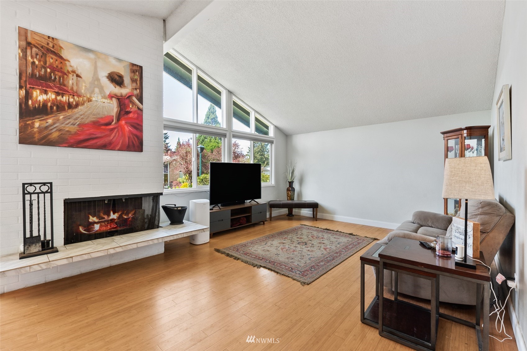 13232 Southeast 160th Place Renton, WA 98058 - Photo 3 of 26 Gallery Image 3