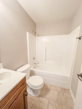 $995 | 1217 Ashridge Drive, Unit E, Clarksville, TN 37042
