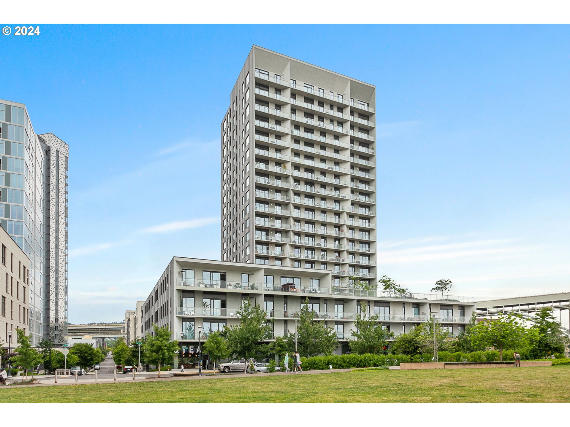 1150 Northwest Quimby St Unit 1106