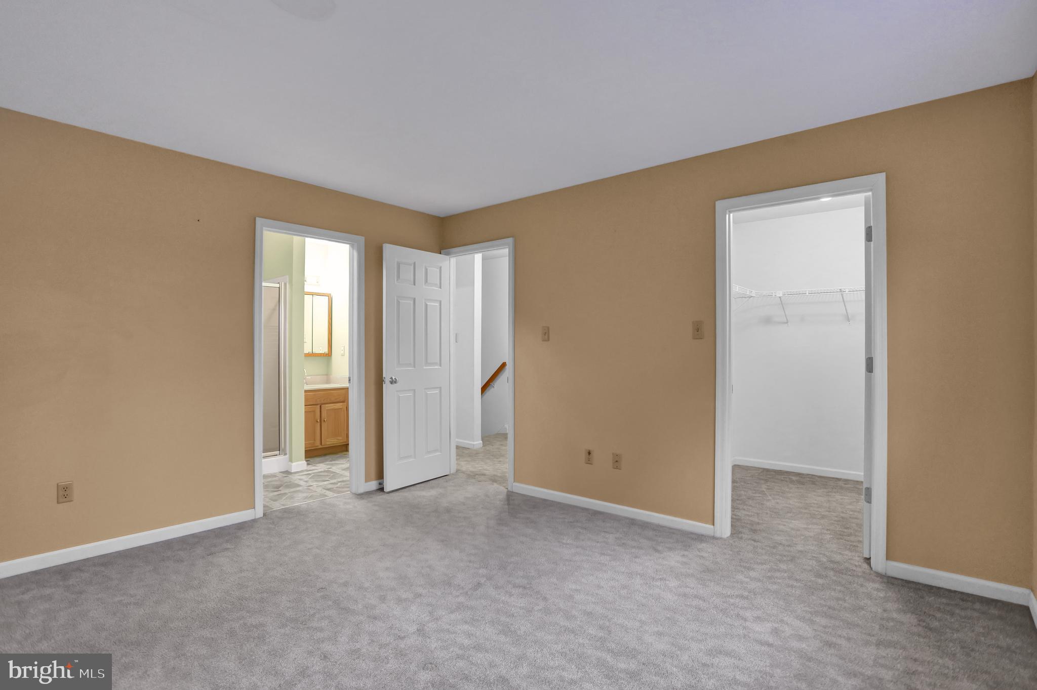 27 Charlemont Court Reading, PA 19607 - Photo 14 of 27 Master Bedroom