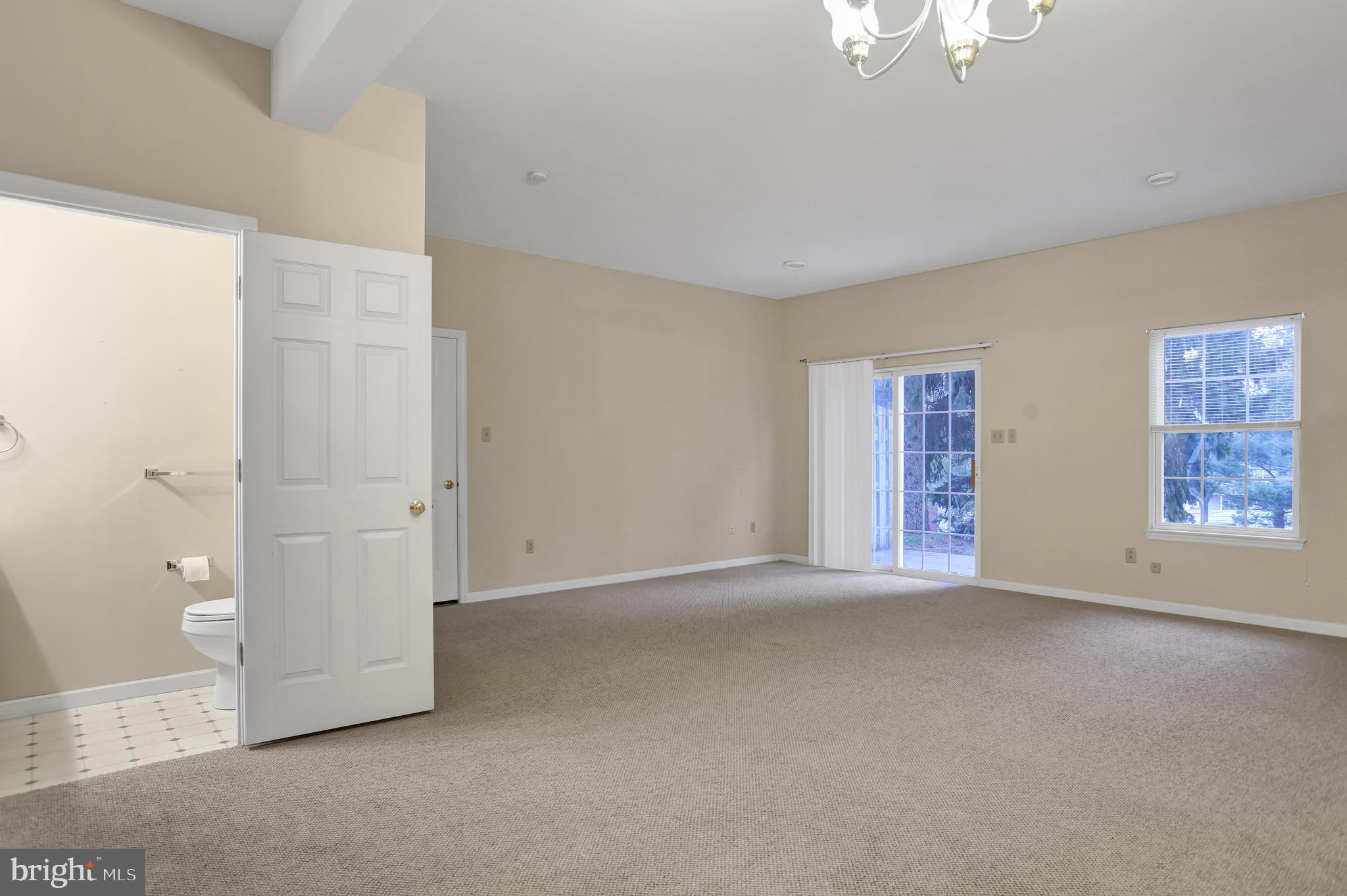 27 Charlemont Court Reading, PA 19607 - Photo 22 of 27 Living Room-Dining Area