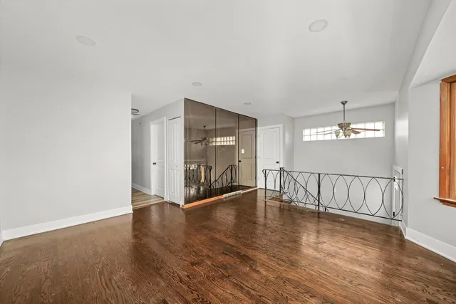 $315,000 | 233 32nd Avenue, Bellwood, IL 60104