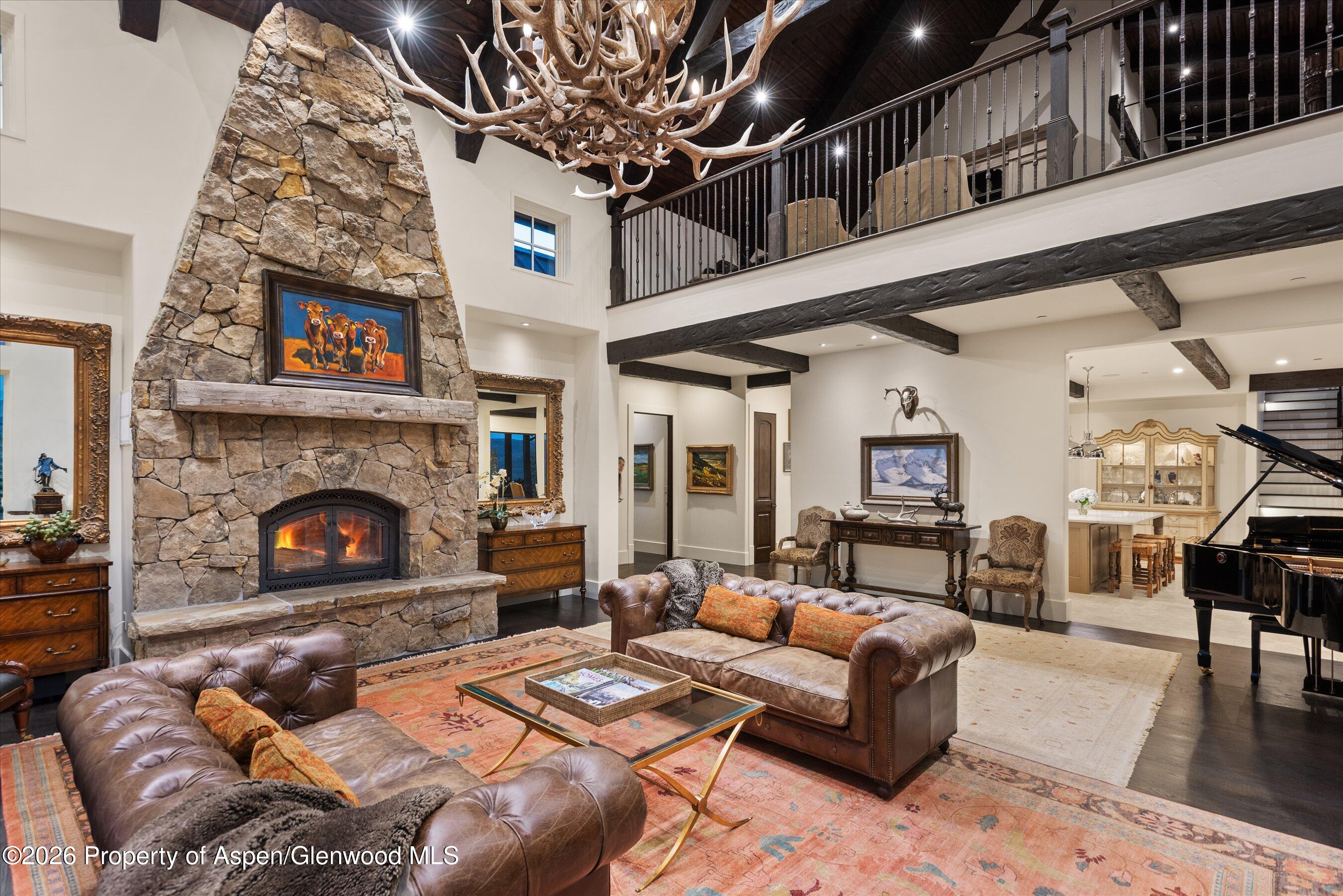 1051 Cattle Creek Ridge Road Carbondale, CO 81623 - Photo 4 of 32 Living Room