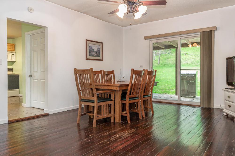 1011 Sugar Grove Road Southeast Lancaster, OH 43130 - Photo 3 of 15 Gallery Image 3