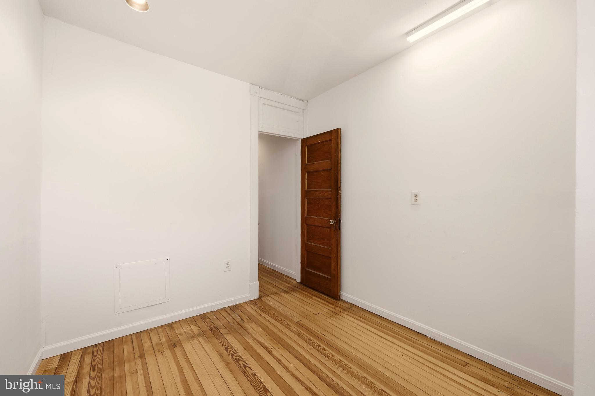 1402 Perry Place Northwest Washington, DC 20010 - Photo 20 of 30