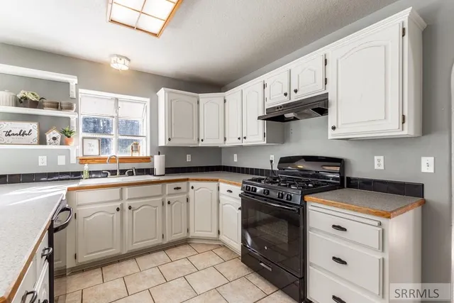 $499,900 | 1305 Lyn Drive, Blackfoot, ID 83221