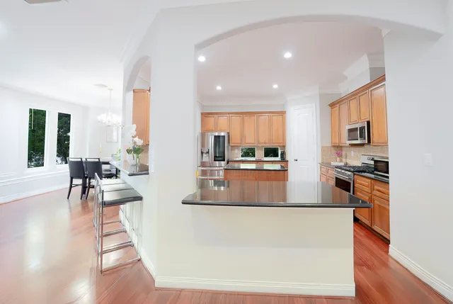 $495,000 | 4115 Barnes Street, Houston, TX 77007