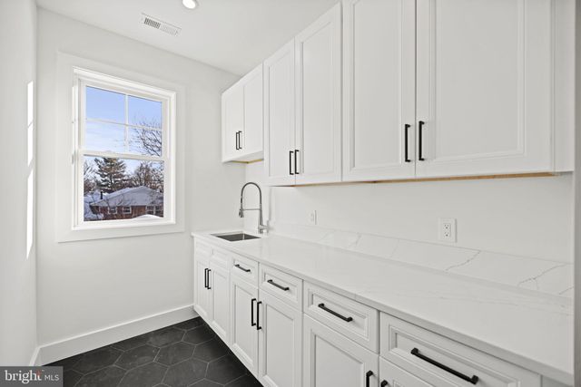 $2,550,000 | 1327 Mayflower Drive, McLean, VA 22101