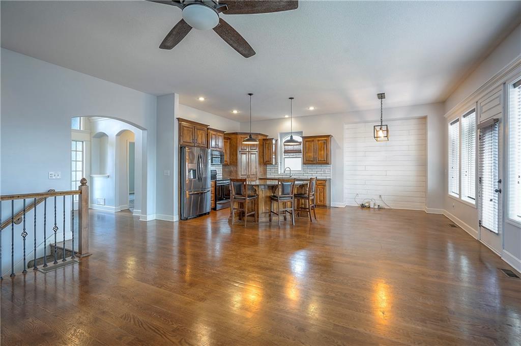 21033 Cooper Street Spring Hill, KS 66083 - Photo 11 of 36