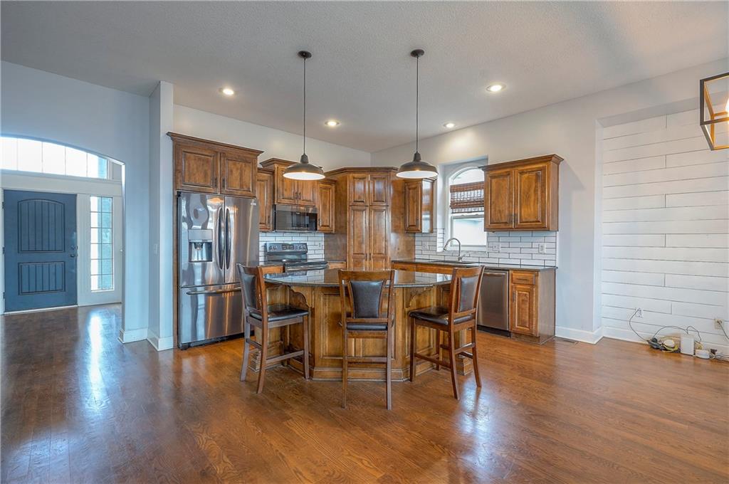 21033 Cooper Street Spring Hill, KS 66083 - Photo 12 of 36