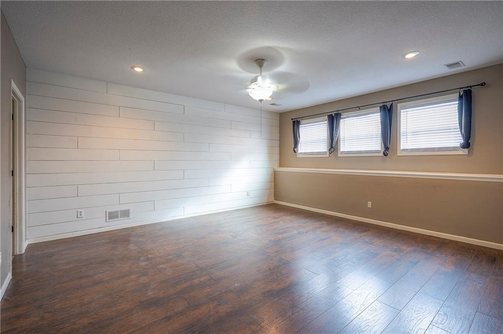 21033 Cooper Street Spring Hill, KS 66083 - Photo 27 of 36