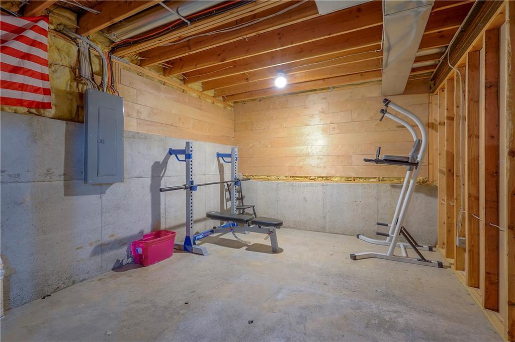 21033 Cooper Street Spring Hill, KS 66083 - Photo 33 of 36