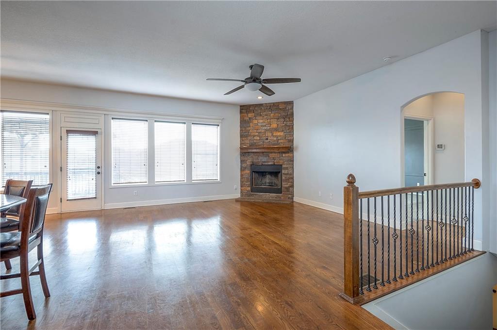 21033 Cooper Street Spring Hill, KS 66083 - Photo 8 of 36