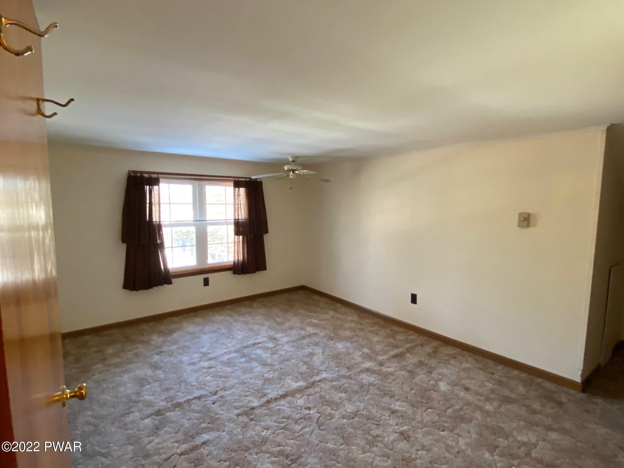 26 Patterson Street Waymart, PA 18472 - Photo 16 of 35