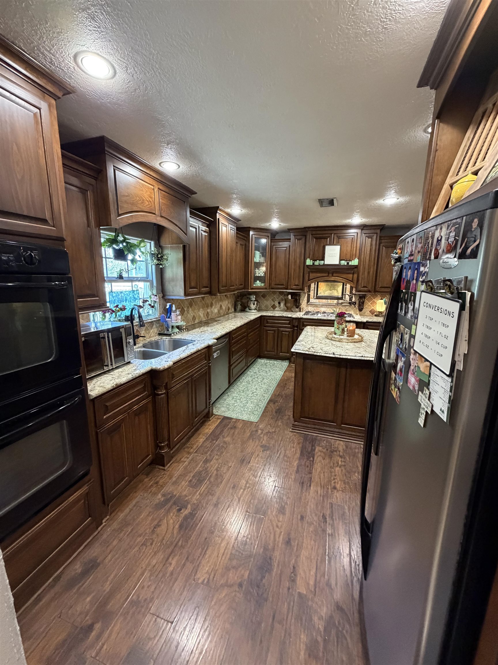 3801 Pure Atlantic Road Groves, TX 77619 - Photo 18 of 50