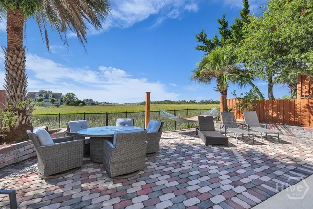$2,600,000 | 605 6th Street, Tybee Island, GA 31328