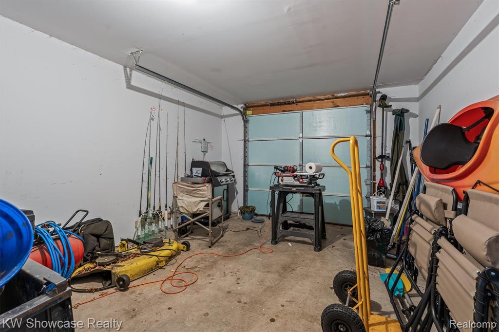 3446 Benstein Road Commerce Township, MI 48382 - Photo 35 of 38 Gallery Image 35