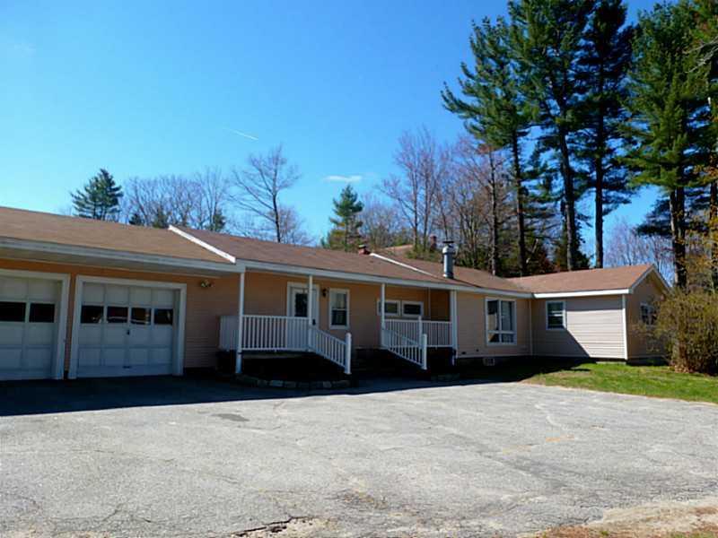163 Middlesex Road Topsham, ME 04086 - Photo 2 of 21 Exterior Front.