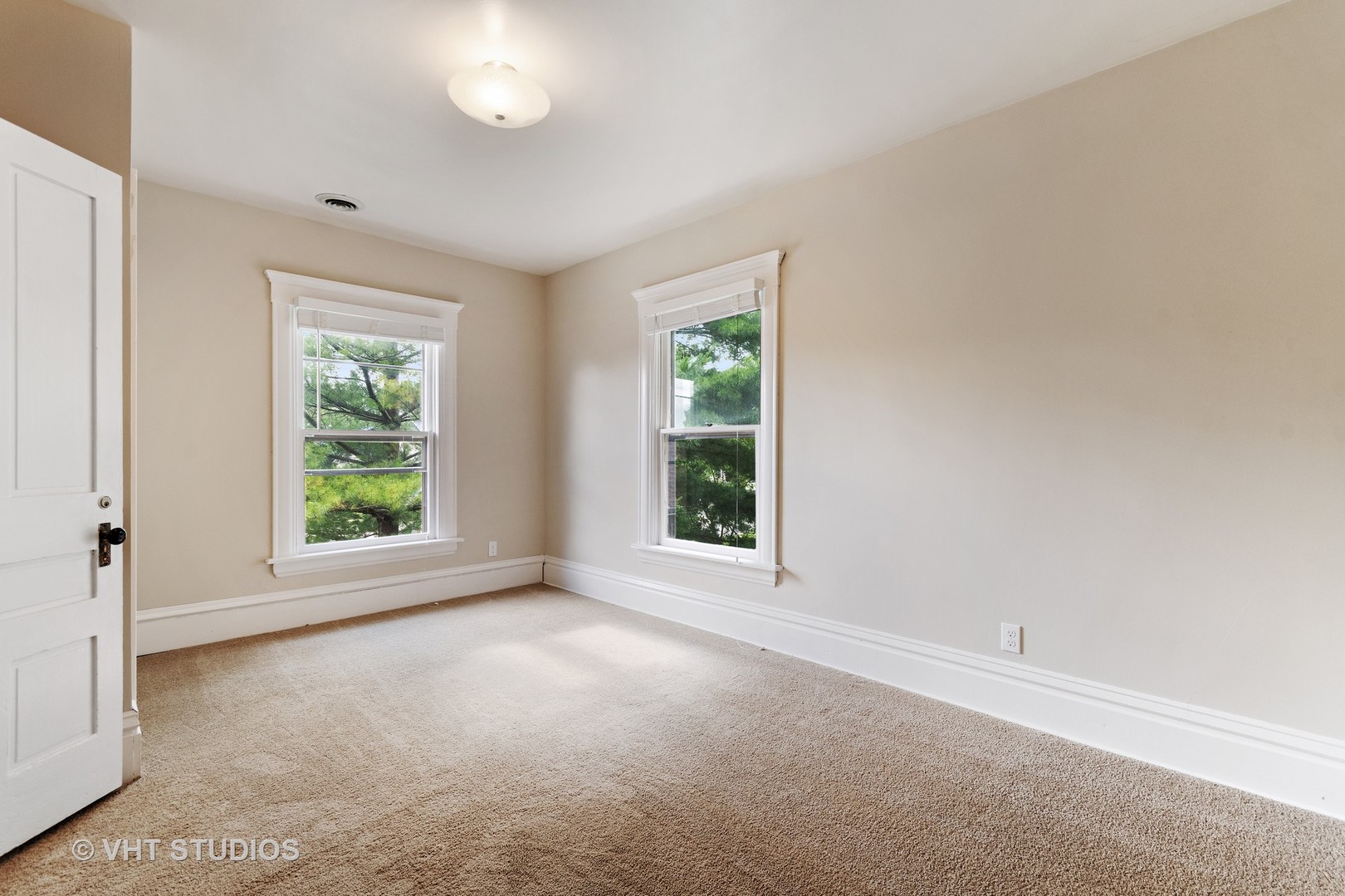 10 Winthrop New Road Sugar Grove, IL 60554 - Photo 15 of 19