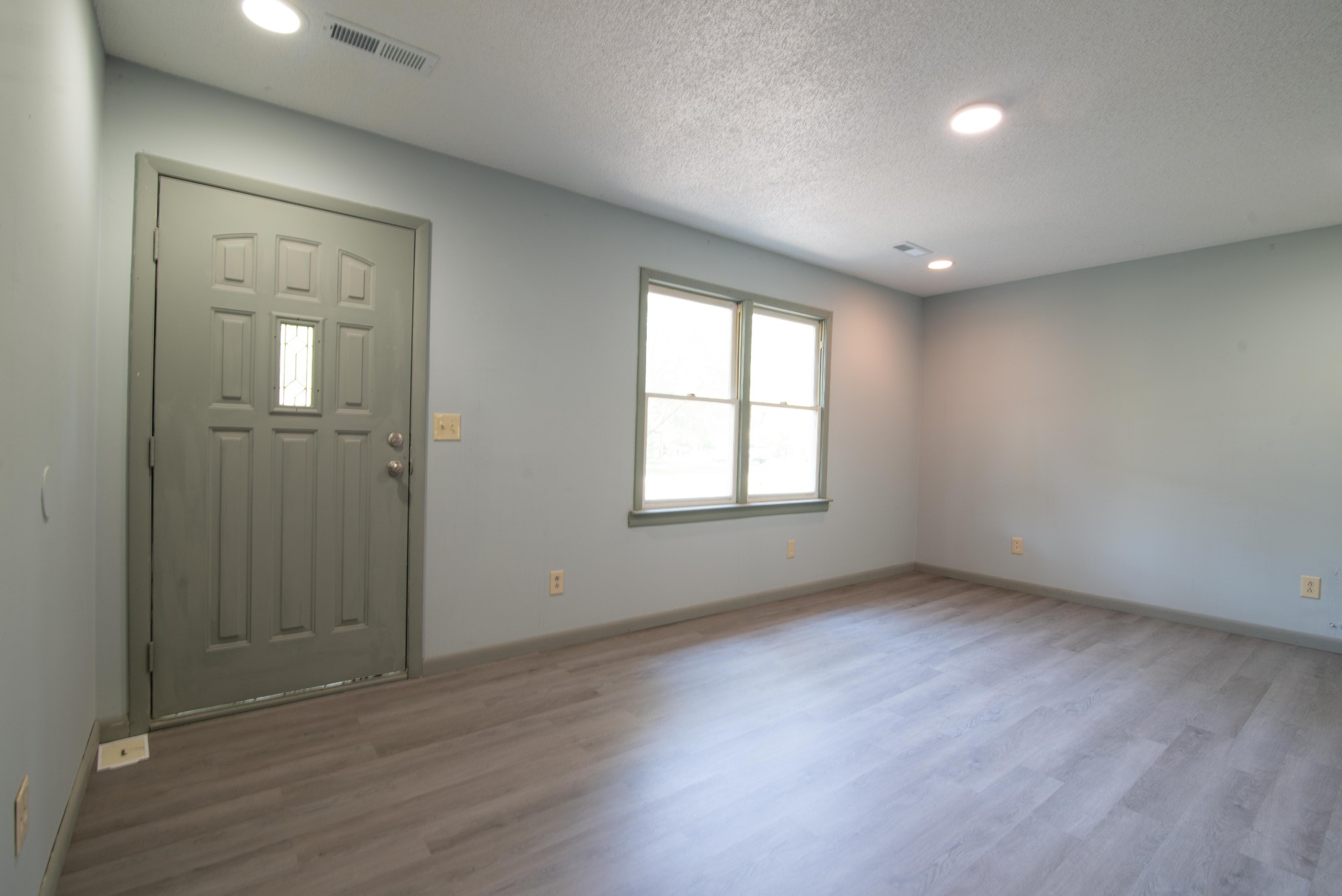 209 Gentry Street Tullahoma, TN 37388 - Photo 12 of 31