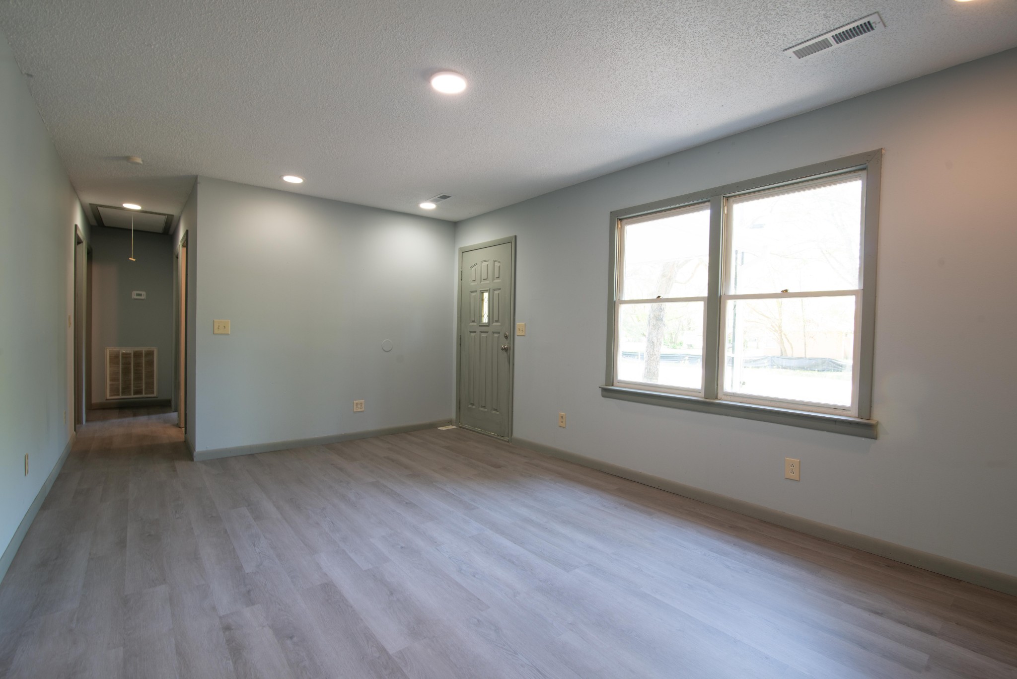 209 Gentry Street Tullahoma, TN 37388 - Photo 10 of 31