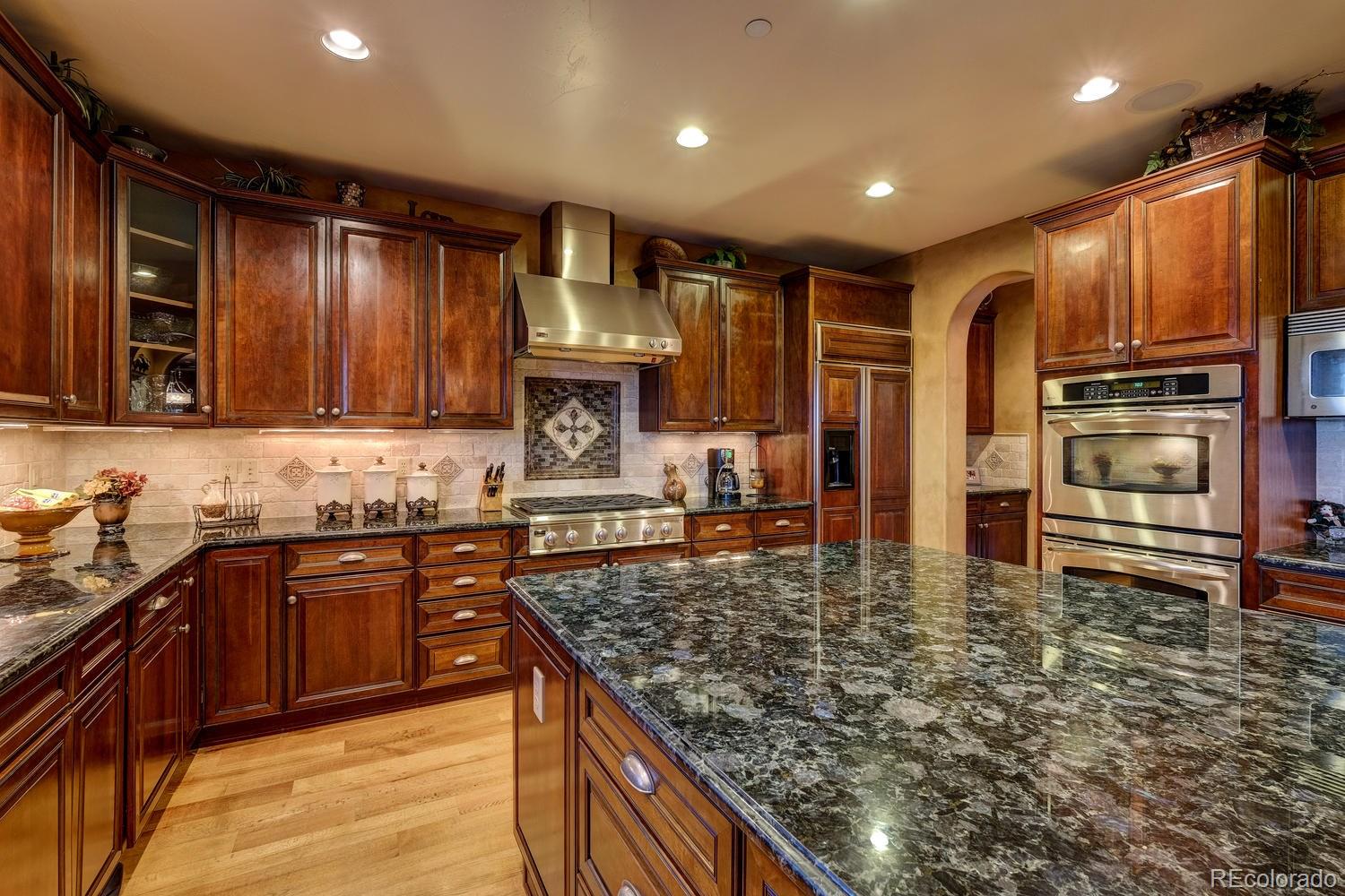 1196 Buffalo Ridge Road Castle Pines, CO 80108 - Photo 11 of 32 Gallery Image 11
