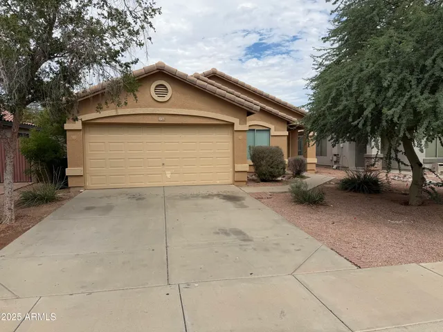 a view of the house with a outdoor space