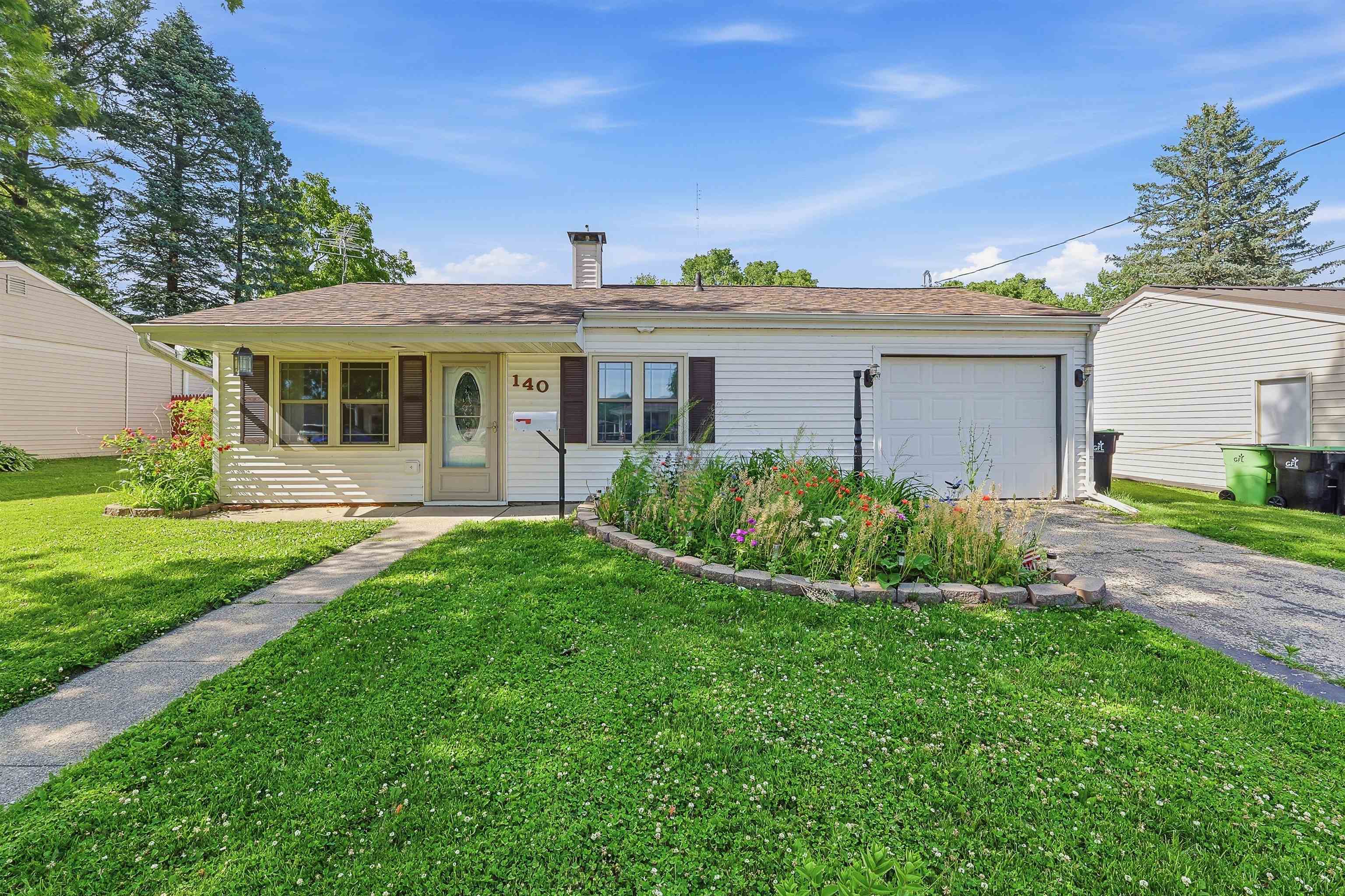 140 Wisconsin Street Beaver Dam, WI 53916 - Photo 1 of 14