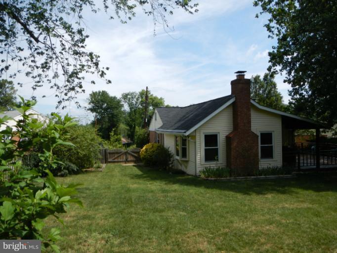 6407 Ronson Court Alexandria, VA 22310 - Photo 1 of 30 Exterior (General)