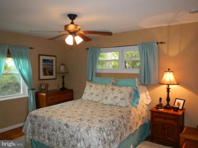 6407 Ronson Court Alexandria, VA 22310 - Photo 17 of 30 Bedroom