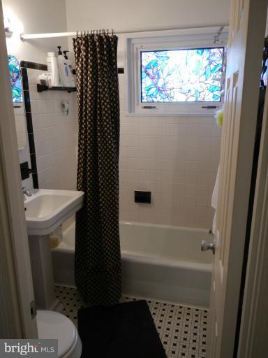 6407 Ronson Court Alexandria, VA 22310 - Photo 5 of 30 Bath