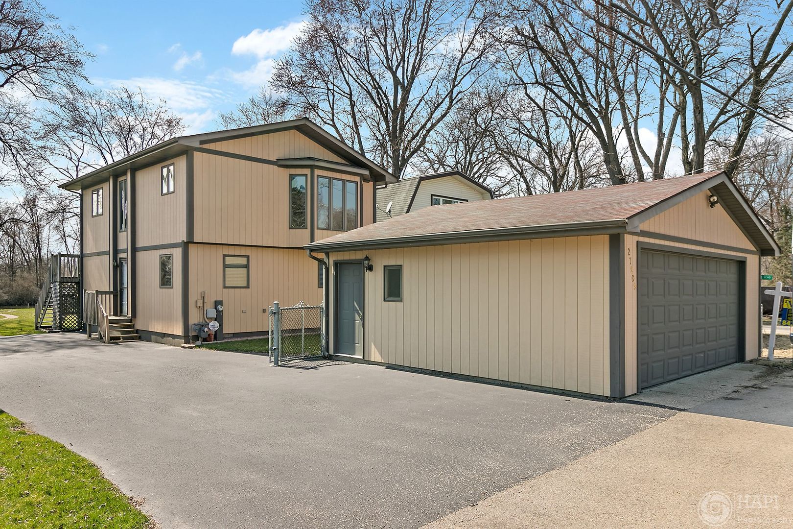 27909 West Lakeshore Drive Spring Grove, IL 60081 - Photo 4 of 24