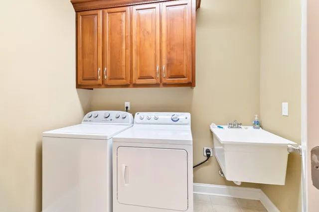 $450,000 | 10309 Rophe Drive, Soddy Daisy, TN 37379