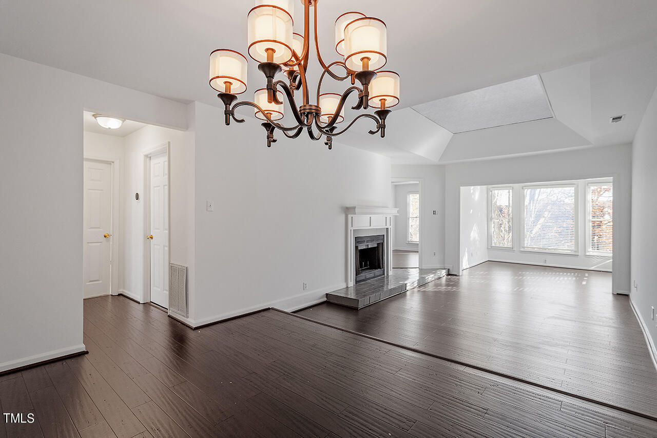 1000 Brighthurst Drive, Unit 302 Raleigh, NC 27605 - Photo 13 of 35 1000 Brighthurst Unit 302