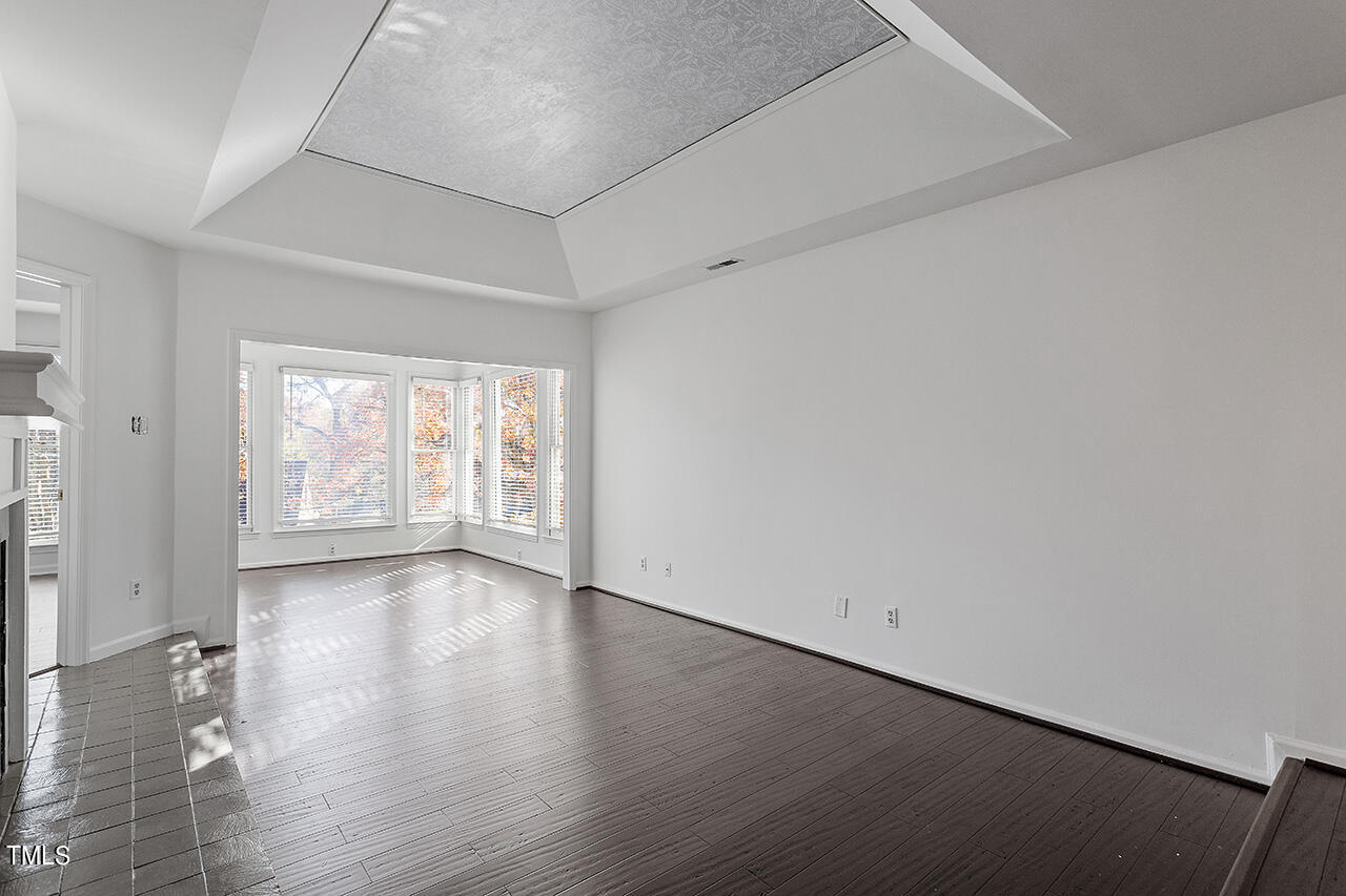 1000 Brighthurst Drive, Unit 302 Raleigh, NC 27605 - Photo 16 of 35 1000 Brighthurst Unit 302