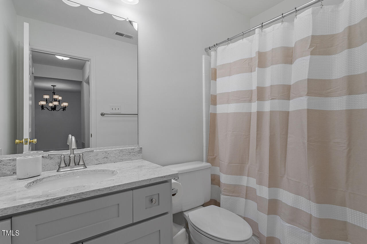 1000 Brighthurst Drive, Unit 302 Raleigh, NC 27605 - Photo 29 of 35 1000 Brighthurst Unit 302