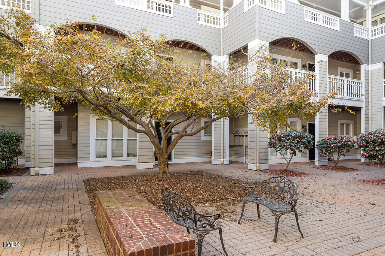 1000 Brighthurst Drive, Unit 302 Raleigh, NC 27605 - Photo 32 of 35 1000 Brighthurst Unit 302
