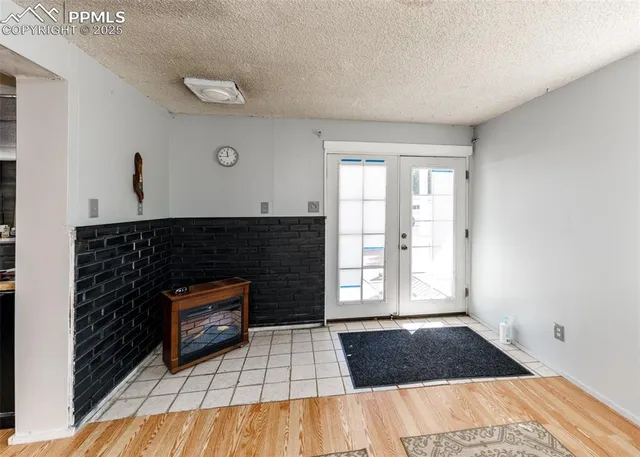 $249,000 | 1006 I Street, Penrose, CO 81240