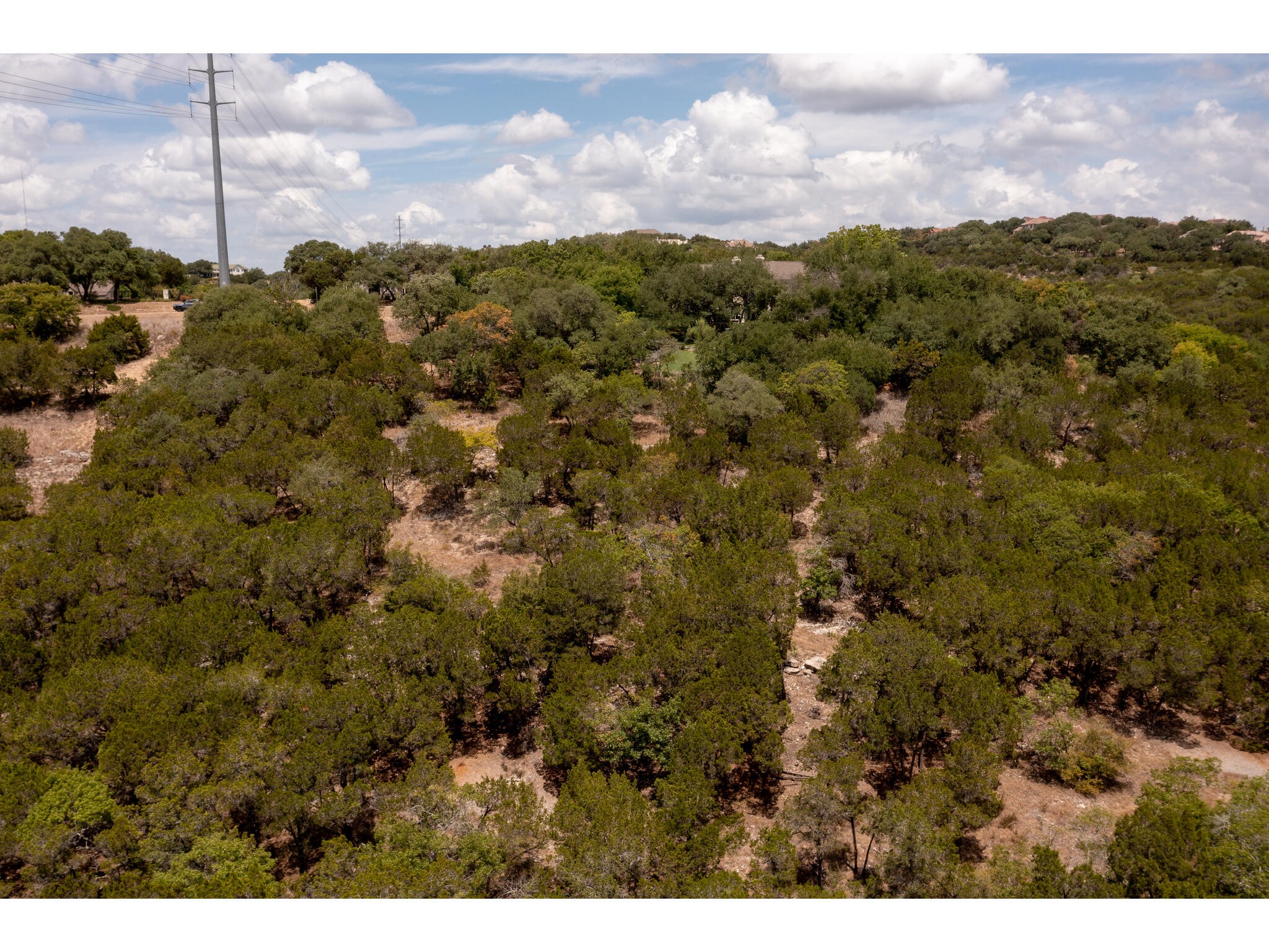 539 Beardsley Lane Austin, TX 78746 - Photo 21 of 24 a view of a city