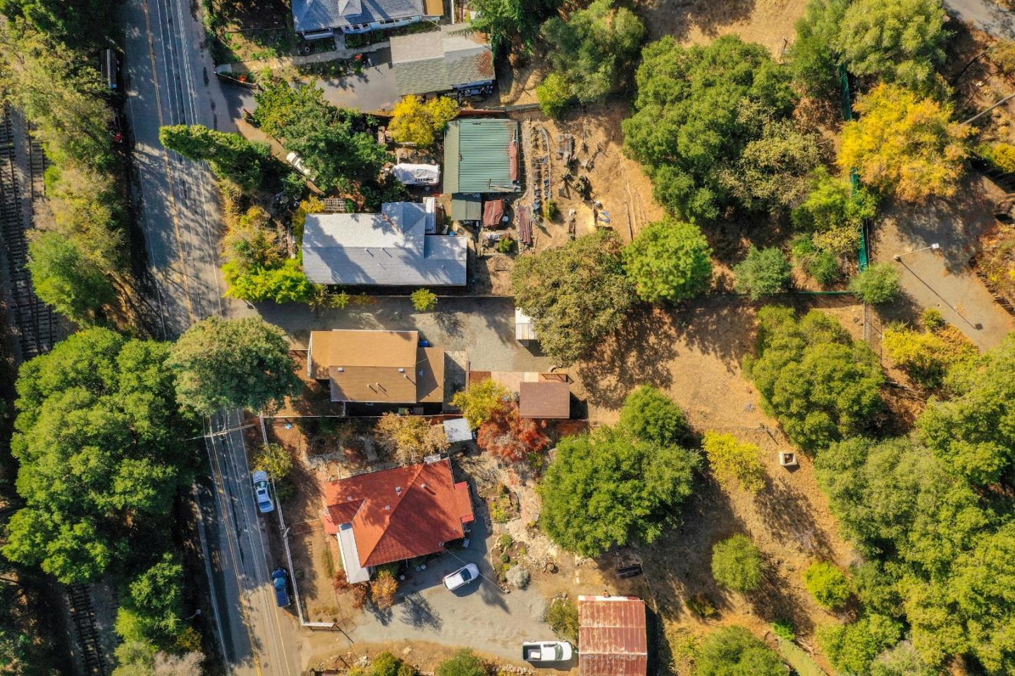 11847 Foothill Road Sunol, CA 94586 - Photo 4 of 38 Gallery Image 4