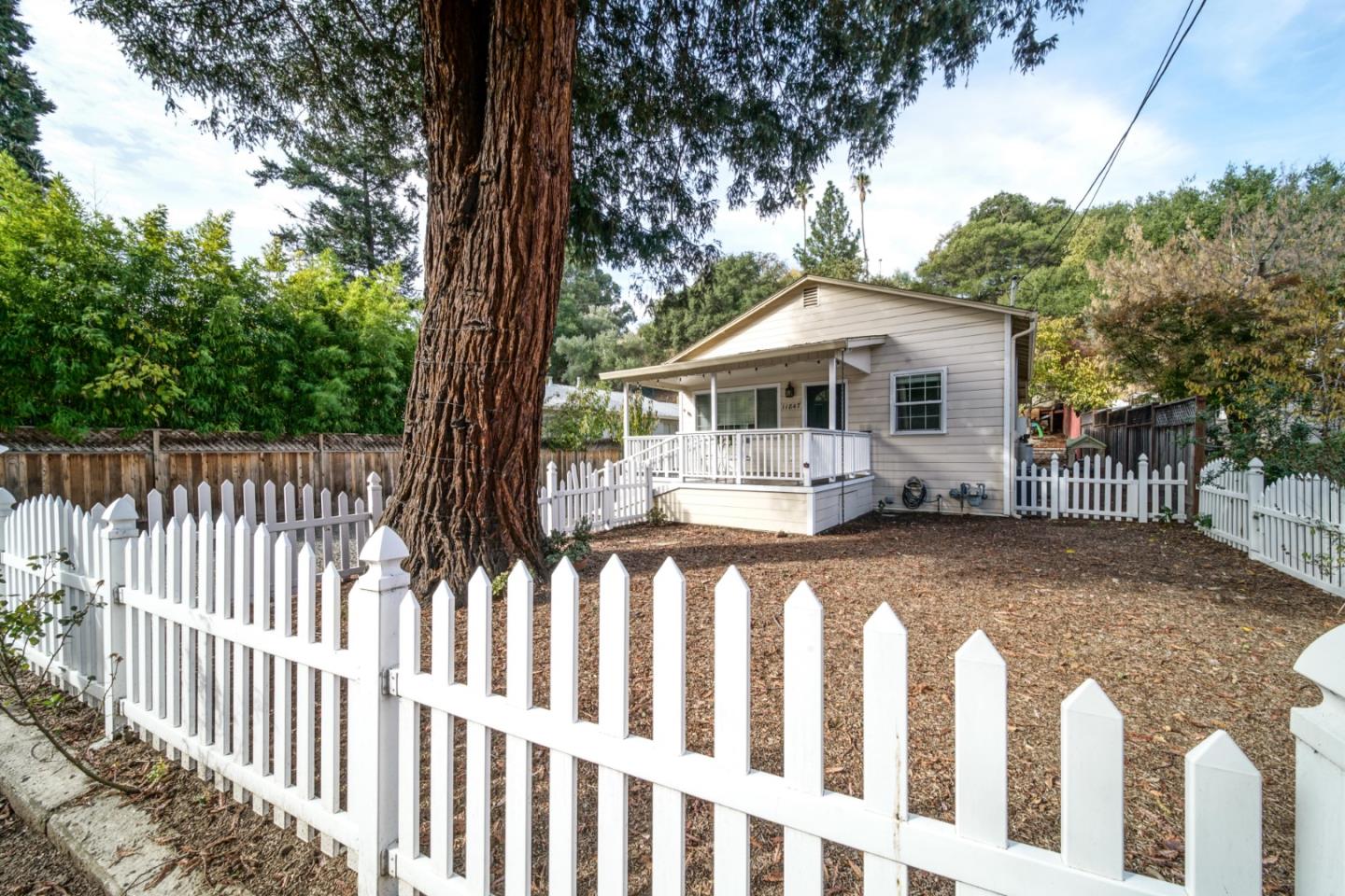 11847 Foothill Road Sunol, CA 94586 - Photo 31 of 38 Gallery Image 31