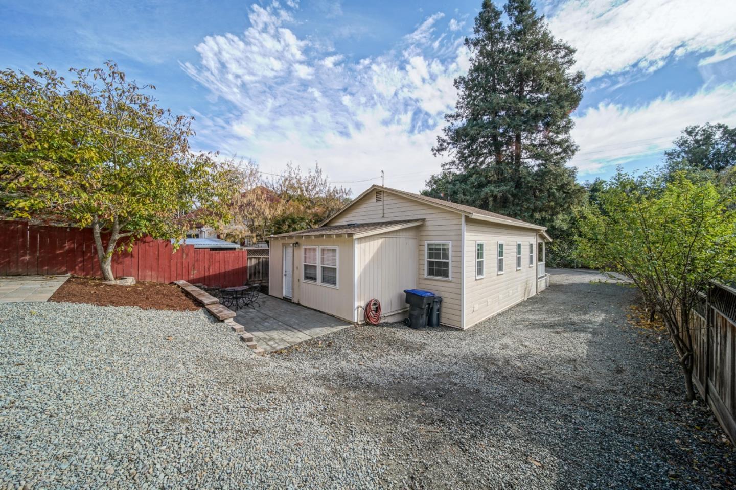 11847 Foothill Road Sunol, CA 94586 - Photo 33 of 38 Gallery Image 33