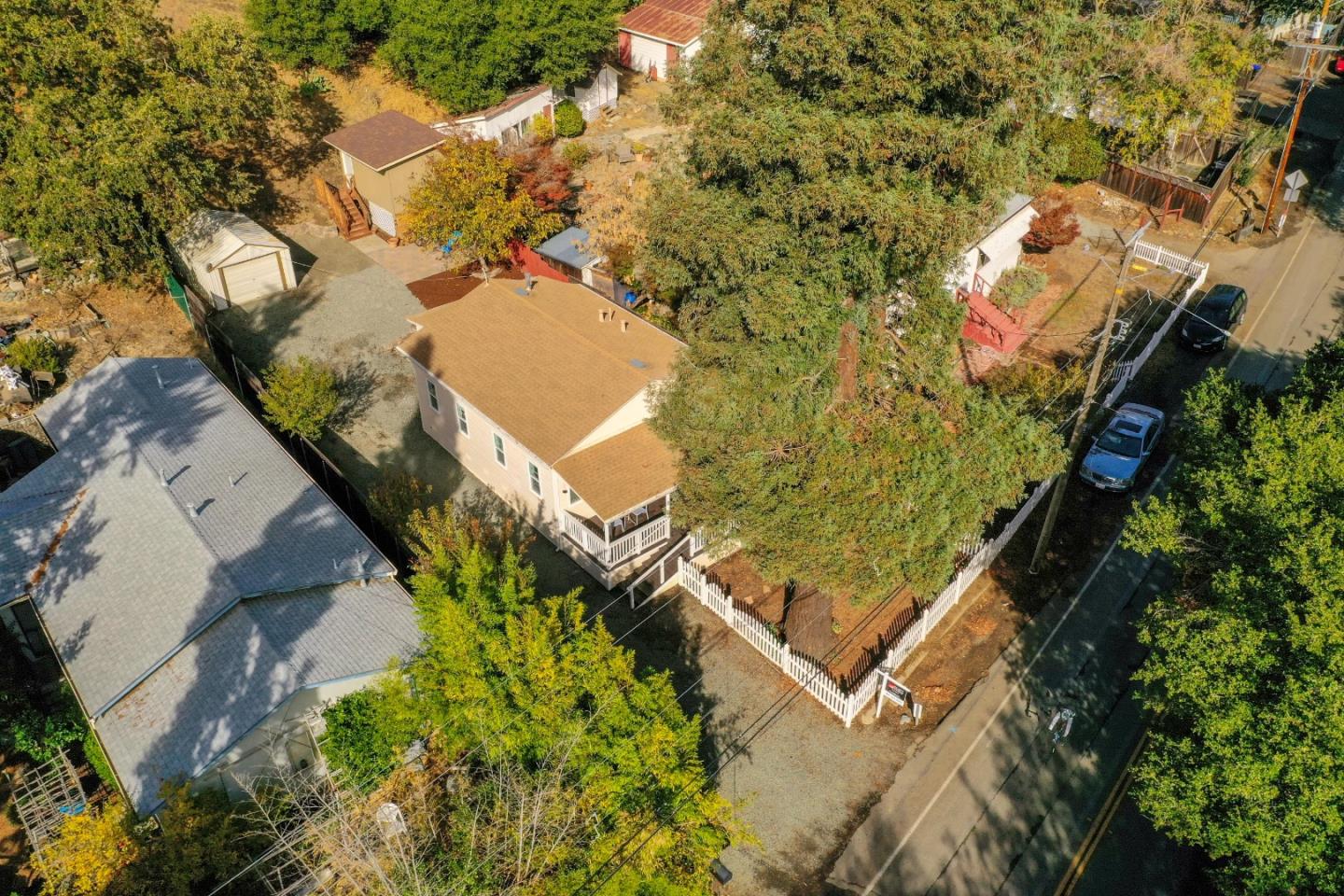 11847 Foothill Road Sunol, CA 94586 - Photo 6 of 38 Gallery Image 6
