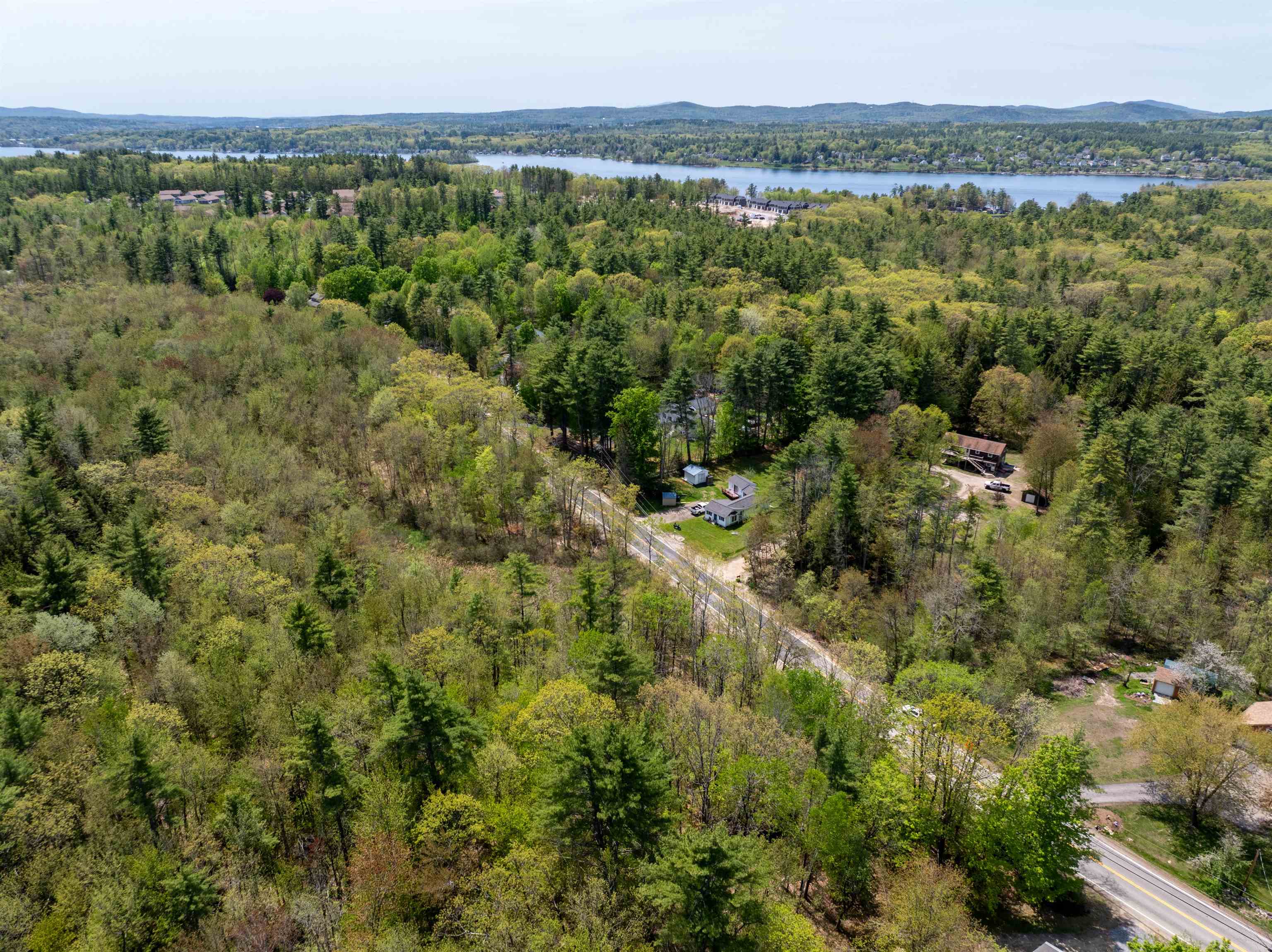 547 White Oaks Road Laconia, NH 03246 - Photo 4 of 25