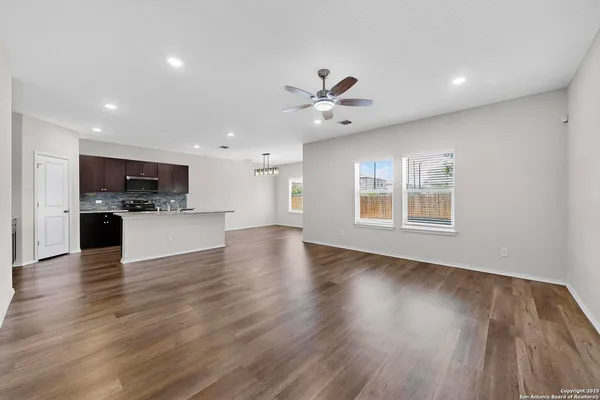 $2,075 | 13415 Winemaker Drive, San Antonio, TX 78223