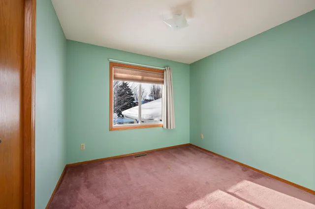 $439,900 | 7606 116th Avenue North, Champlin, MN 55316