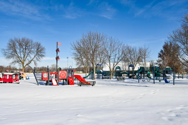 $439,900 | 7606 116th Avenue North, Champlin, MN 55316