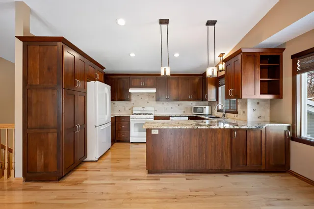 $439,900 | 7606 116th Avenue North, Champlin, MN 55316