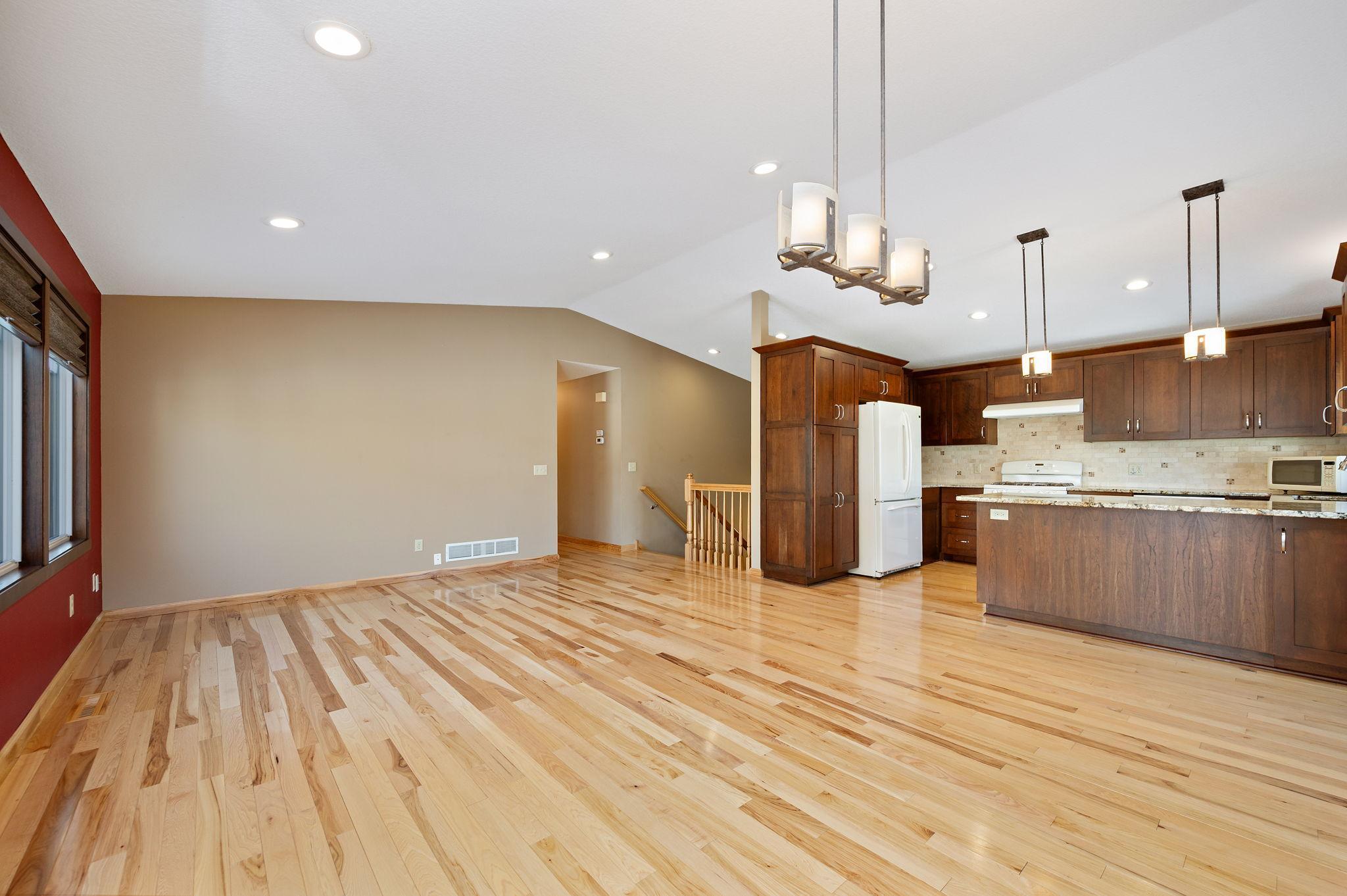 7606 116th Avenue North Champlin, MN 55316 - Photo 9 of 29